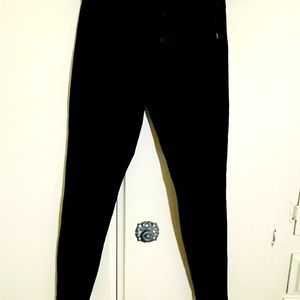 ZARA best black leggings jeans ( 14 w/ stretch x 34 “) rise 11 “